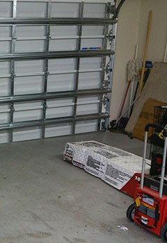 Bridgeport Garage Door Troubleshooting Service